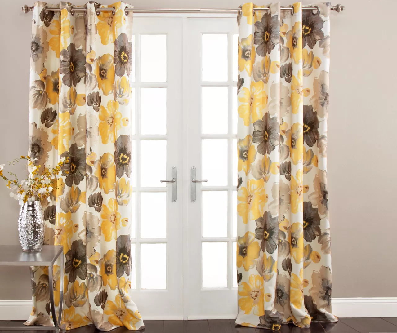 Leah Floral Room-Darkening Grommet Curtain Panel Pair 20 Leah Floral Room-Darkening Grommet Curtain Panel Pair - Image 18