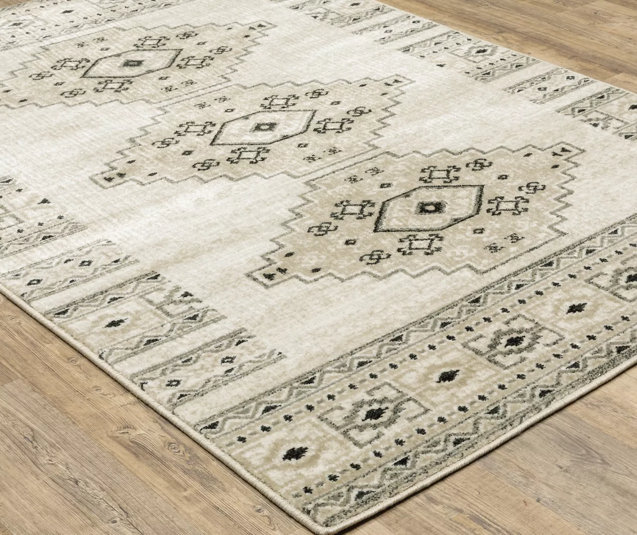 Geddi Ivory & Gray Geometric Area Rug, (3.1' X 5.5') 3 Geddi Ivory & Gray Geometric Area Rug, (3.1' X 5.5')