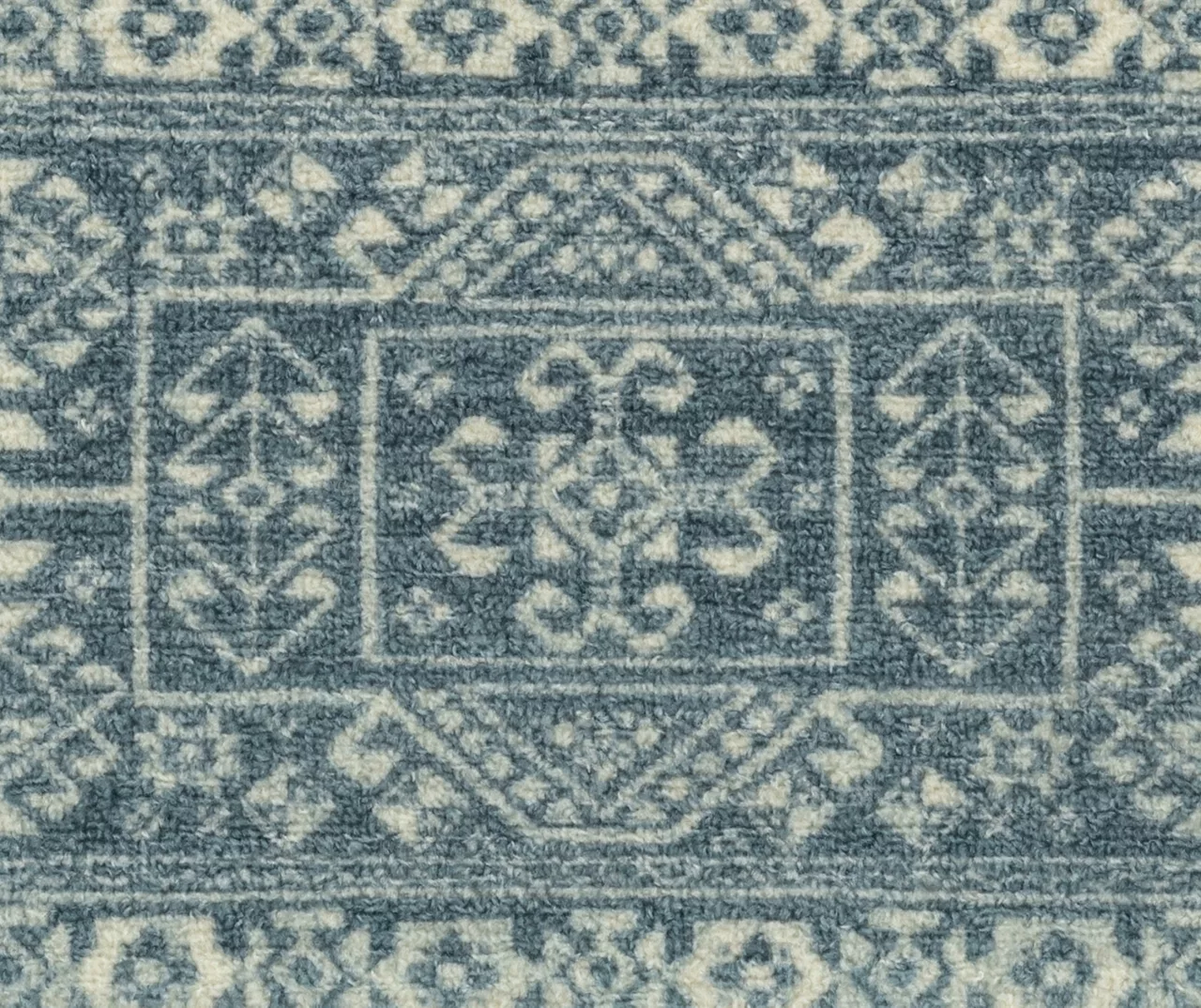 Jay Blue & Cream Geometric Kitchen Rug, (30" X 18") 6 Jay Blue & Cream Geometric Kitchen Rug, (30" X 18") - Image 4