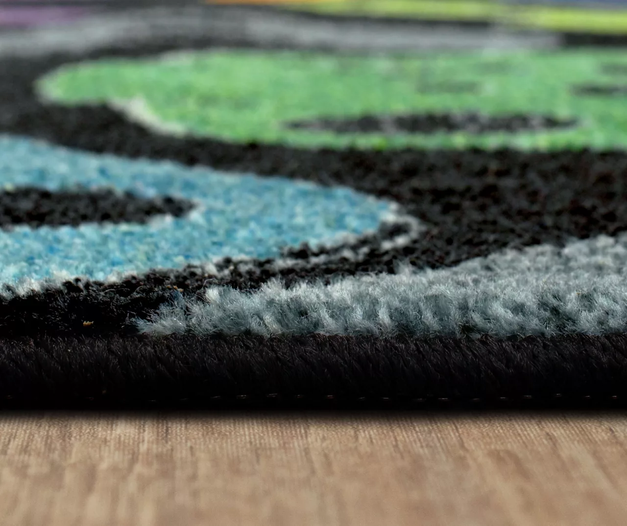 In Control Black & Multi-Color Game Controllers Area Rug, (3' X 5') 8 In Control Black & Multi-Color Game Controllers Area Rug, (3' X 5') - Image 6