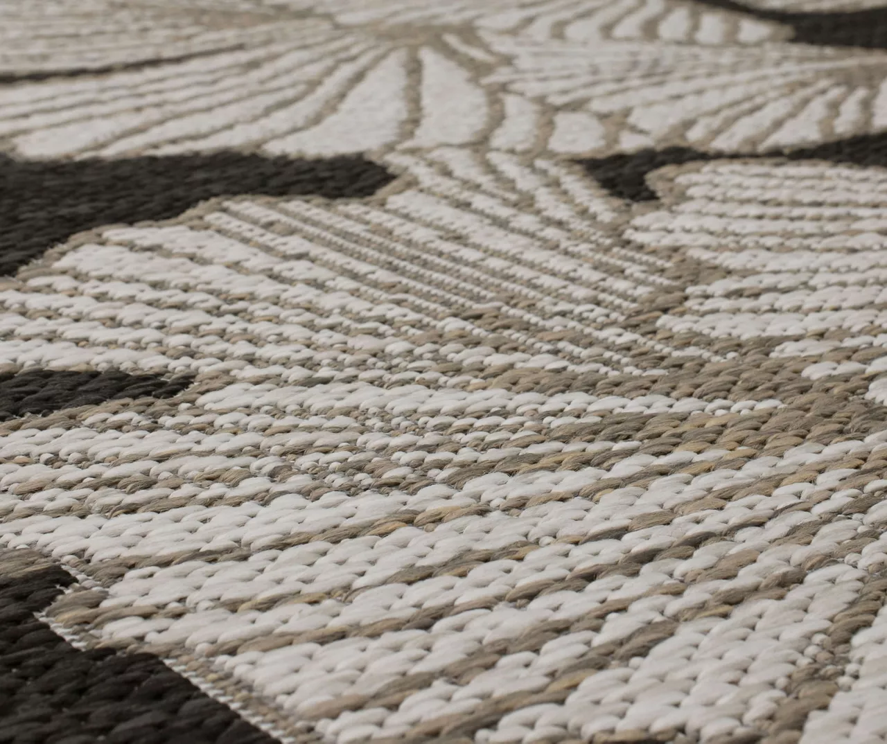 Treasured Garden Dark Gray & White Botanical Outdoor Area Rug, (2.5' X 6') 7 Treasured Garden Dark Gray & White Botanical Outdoor Area Rug, (2.5' X 6') - Image 5