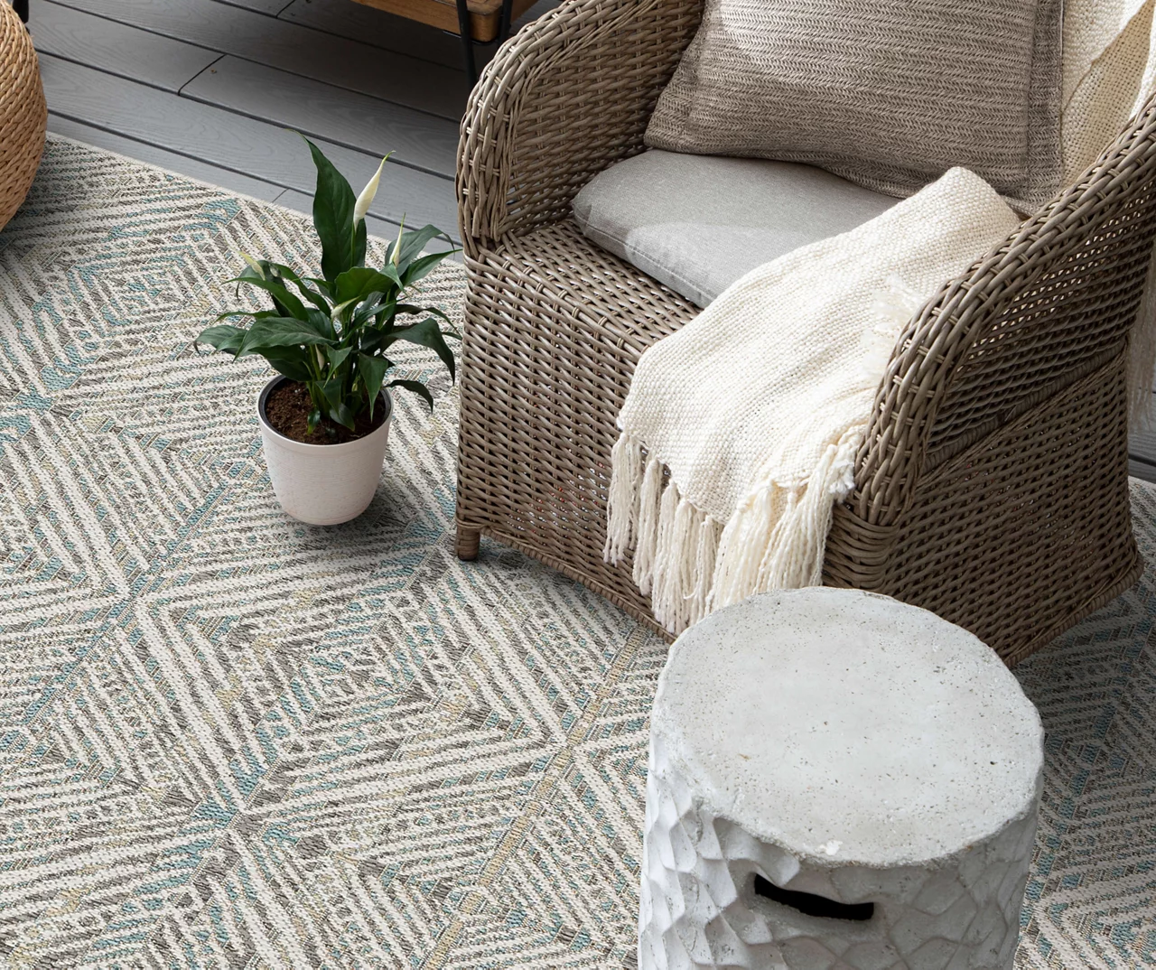 Poolside Diamond Light Gray & Turquoise Outdoor Area Rug, (5' 3" X 7.5') 10 Poolside Diamond Light Gray & Turquoise Outdoor Area Rug, (5' 3" X 7.5') - Image 8