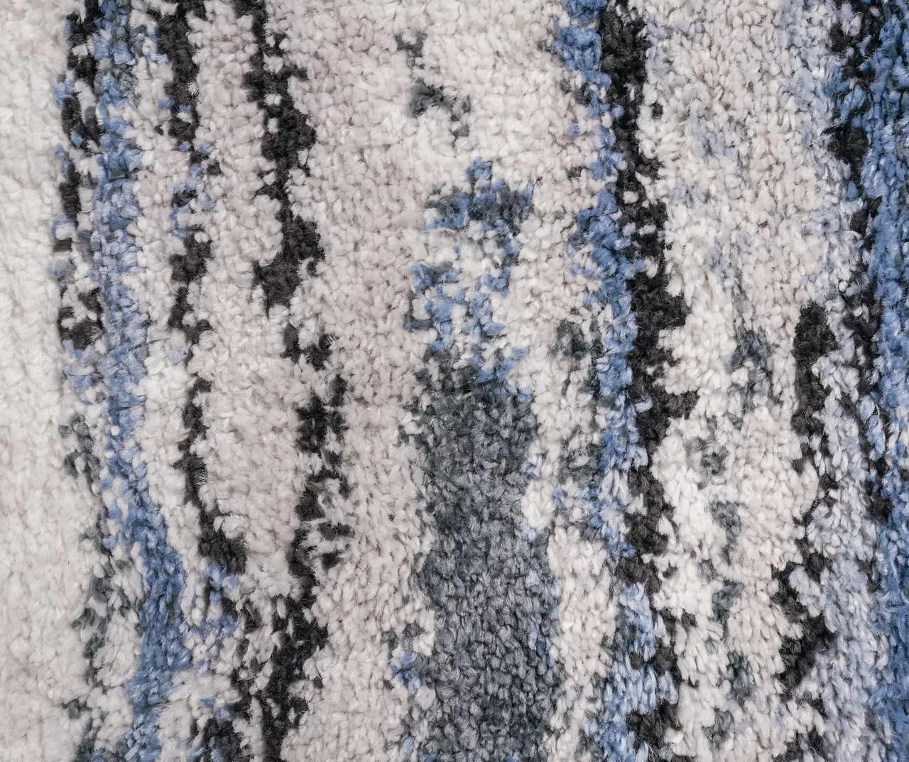 Karly Blue & Gray Watercolor Abstract Stripe Runner Rug, (2.5' X 7.4') 12 Karly Blue & Gray Watercolor Abstract Stripe Runner Rug, (2.5' X 7.4') - Image 10