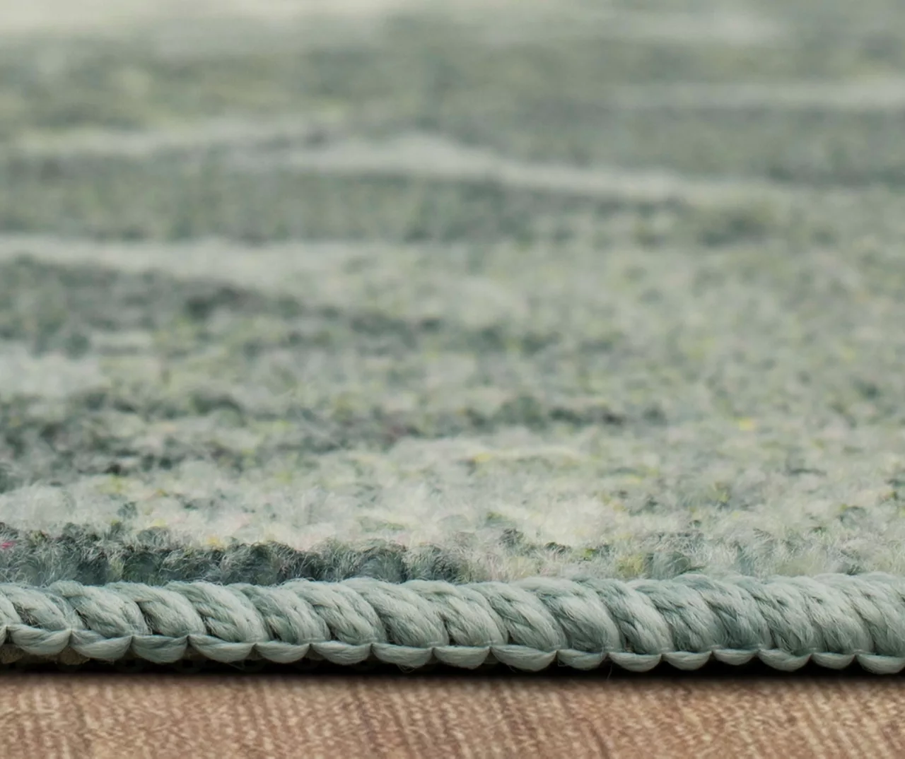 Alexa Gray Medallion Runner Rug, (2' X 8') 9 Alexa Gray Medallion Runner Rug, (2' X 8') - Image 7