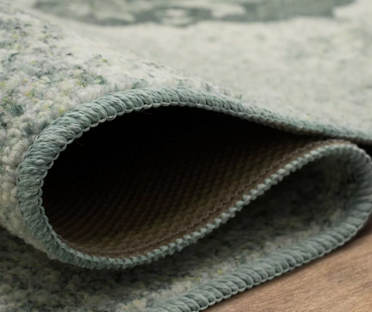 Alexa Gray Medallion Runner Rug, (2' X 8') 10 Alexa Gray Medallion Runner Rug, (2' X 8') - Image 8