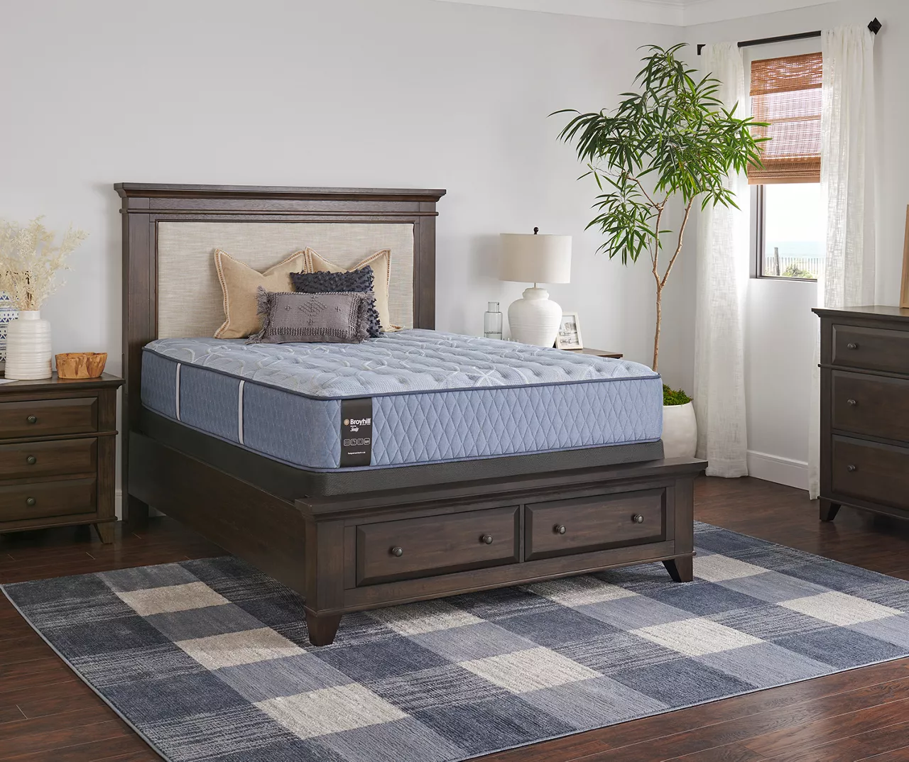 Broyhill By Sealy Queen Medium Mattress & Box Spring Set, Galveston Tight Top 5 Broyhill By Sealy Queen Medium Mattress & Box Spring Set, Galveston Tight Top - Image 3